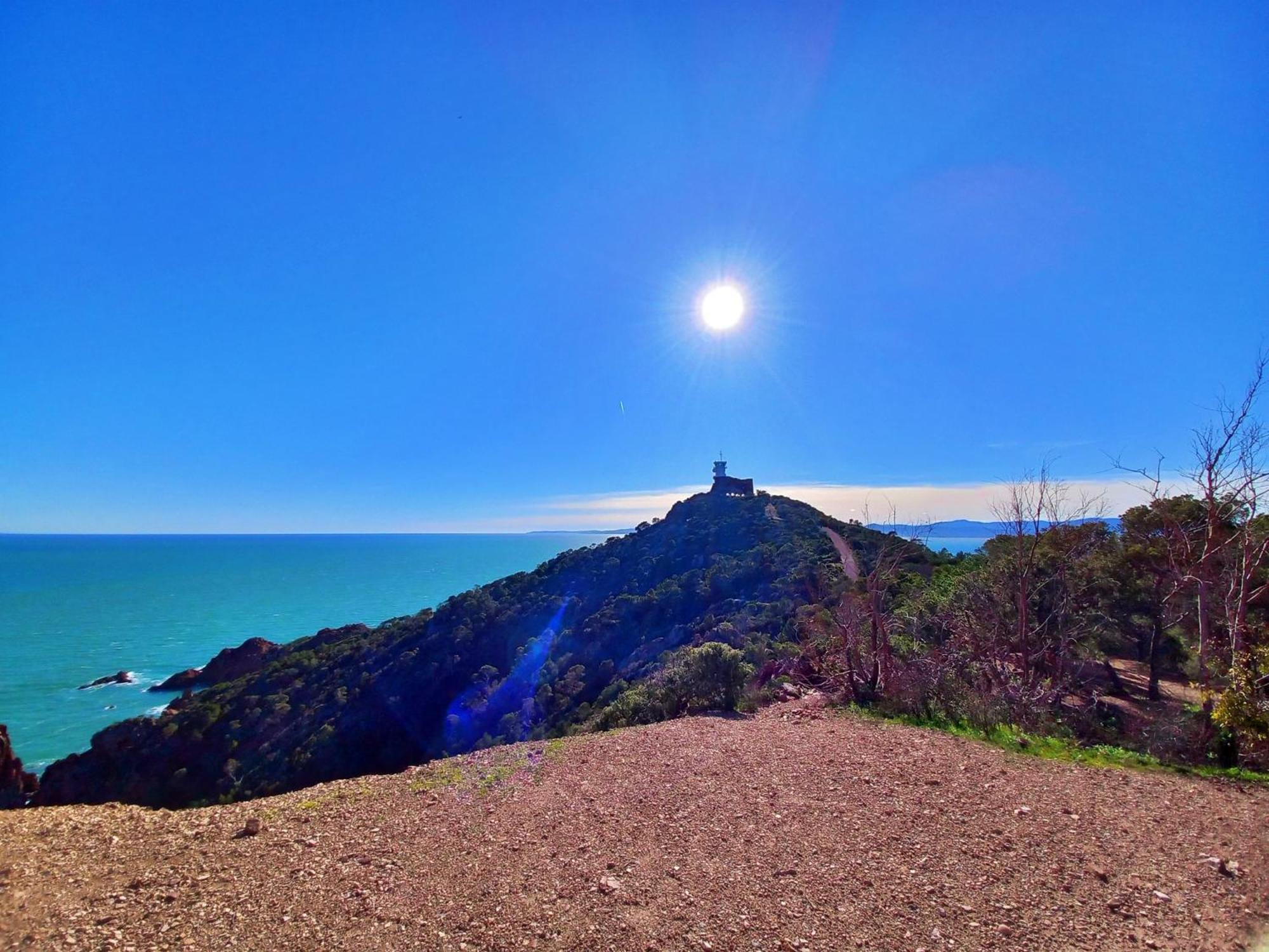 Le Semaphore, Les Plages A Pied Saint-Raphael (Var) Exterior foto